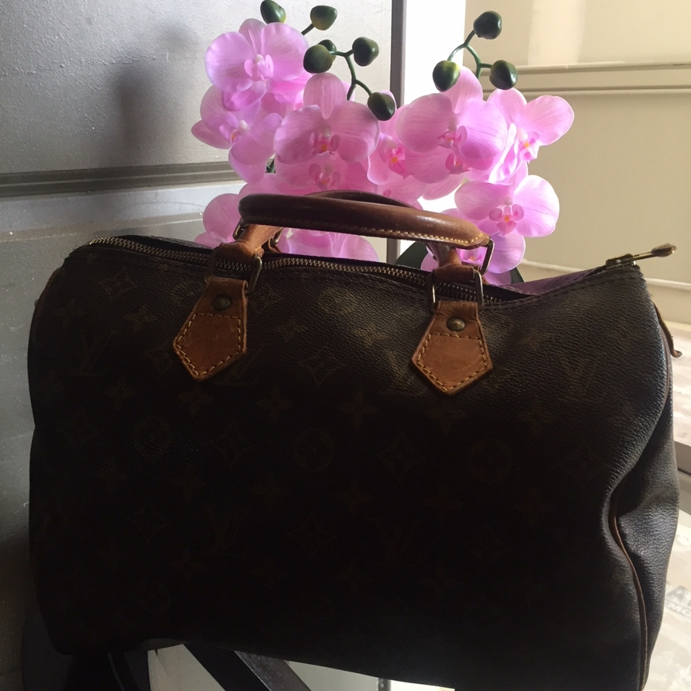 Authentic Louis Vuitton Speedy Bag